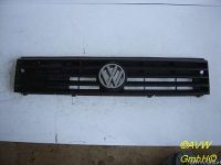 Khlergrill <br>VW POLO COUPE (86C, 80) 1.0 KAT