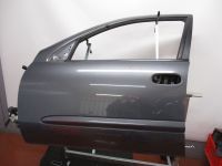 T�r links vorn 5-T�rer Kratzer , Rost ,Beule siehe Bild<br>NISSAN ALMERA II HATCHBACK (N16) 1,5