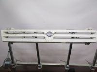 K�hlergrill wei�<br>NISSAN SUNNY II (N13) 1.3